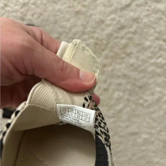 Toms Cheetah Print Toddler Shoes - Picture 2 of 4